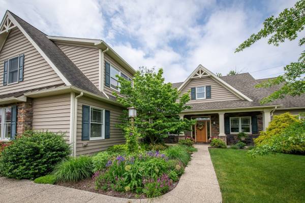 D85_5163.jpg (1.60 MB)